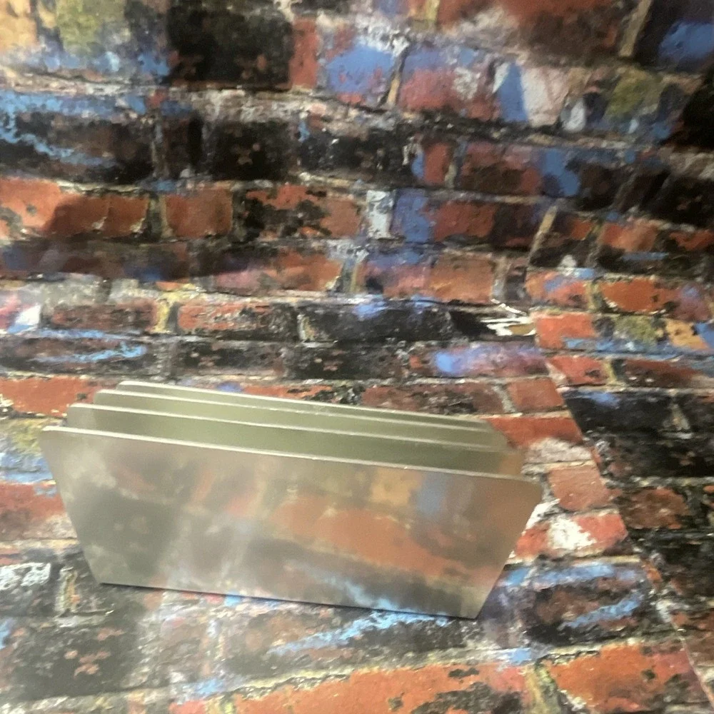 N/A metal desktop